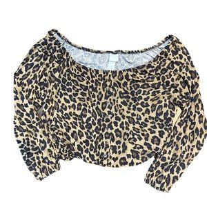H&M off the shoulder leopard print top